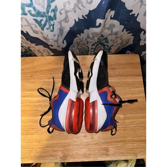 Nike Air Max Infinity Size 5y - Picture 4 of 7